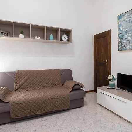 Flatinbo Stazione Centrale- Lorenzo Costa Apartament
